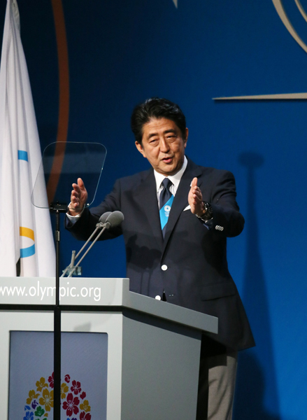 正在阿根廷共和国访问的安倍首相在“第125次国际奥林匹克委员会(IOC)全会”上进行了东京的申办陈述并举行了官方新闻发布会。