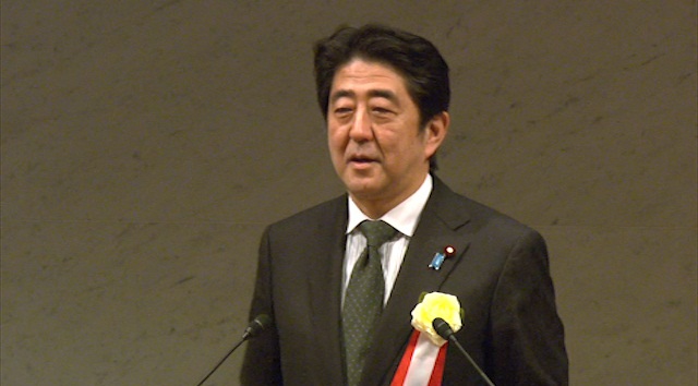 安倍总理出席了东京都内召开的日本经济团体联合会审议员会。
