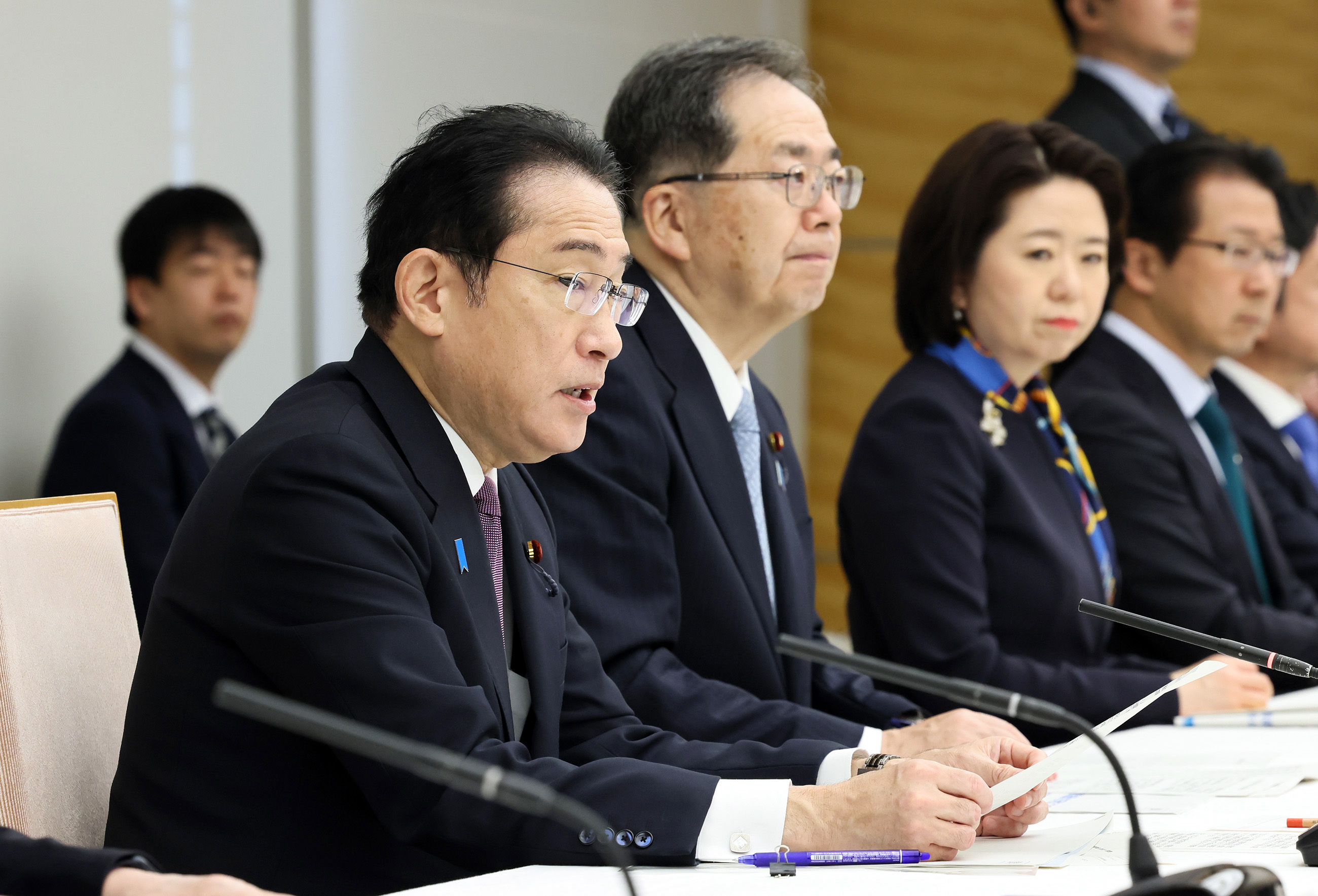 岸田首相总结会议