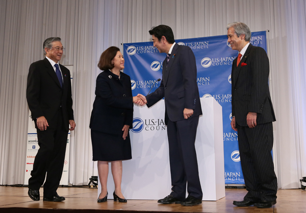 安倍总理出席了在东京都内举行的“美日协会（US-Japan Council）年会”。