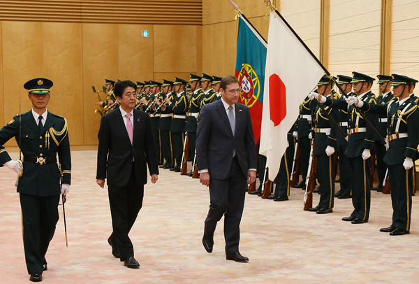 安倍总理在总理大臣官邸举行了日本・葡萄牙首脑会谈等。