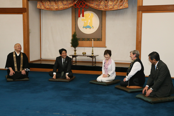 安倍总理访问了兵库县及和歌山县。
