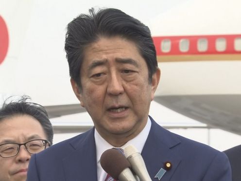 安倍总理在东京国际机场（羽田机场）举行了记者会。