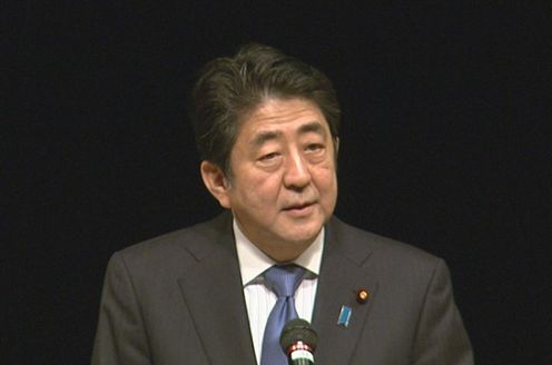 安倍总理出席了在东京都内举行的“亚洲的价值观与民主主义”研讨会。
