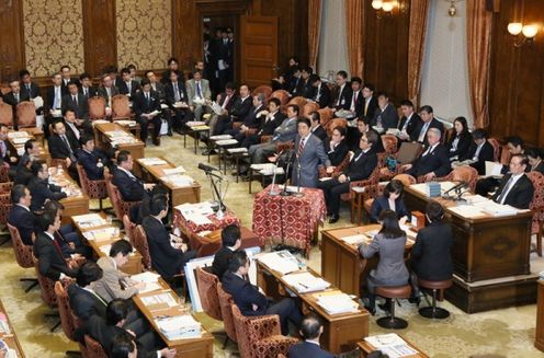 安倍总理出席了众议院有关跨太平洋伙伴关系协议等的特别委员会。