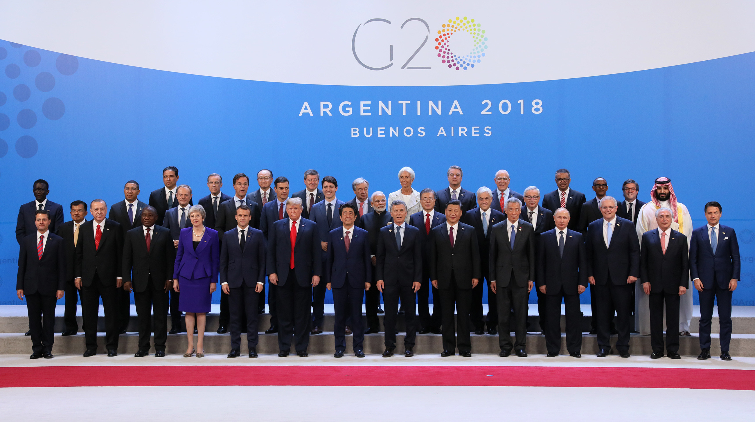 安倍总理为了出席G20布宜诺斯艾利斯峰会等，访问了阿根廷共和国。