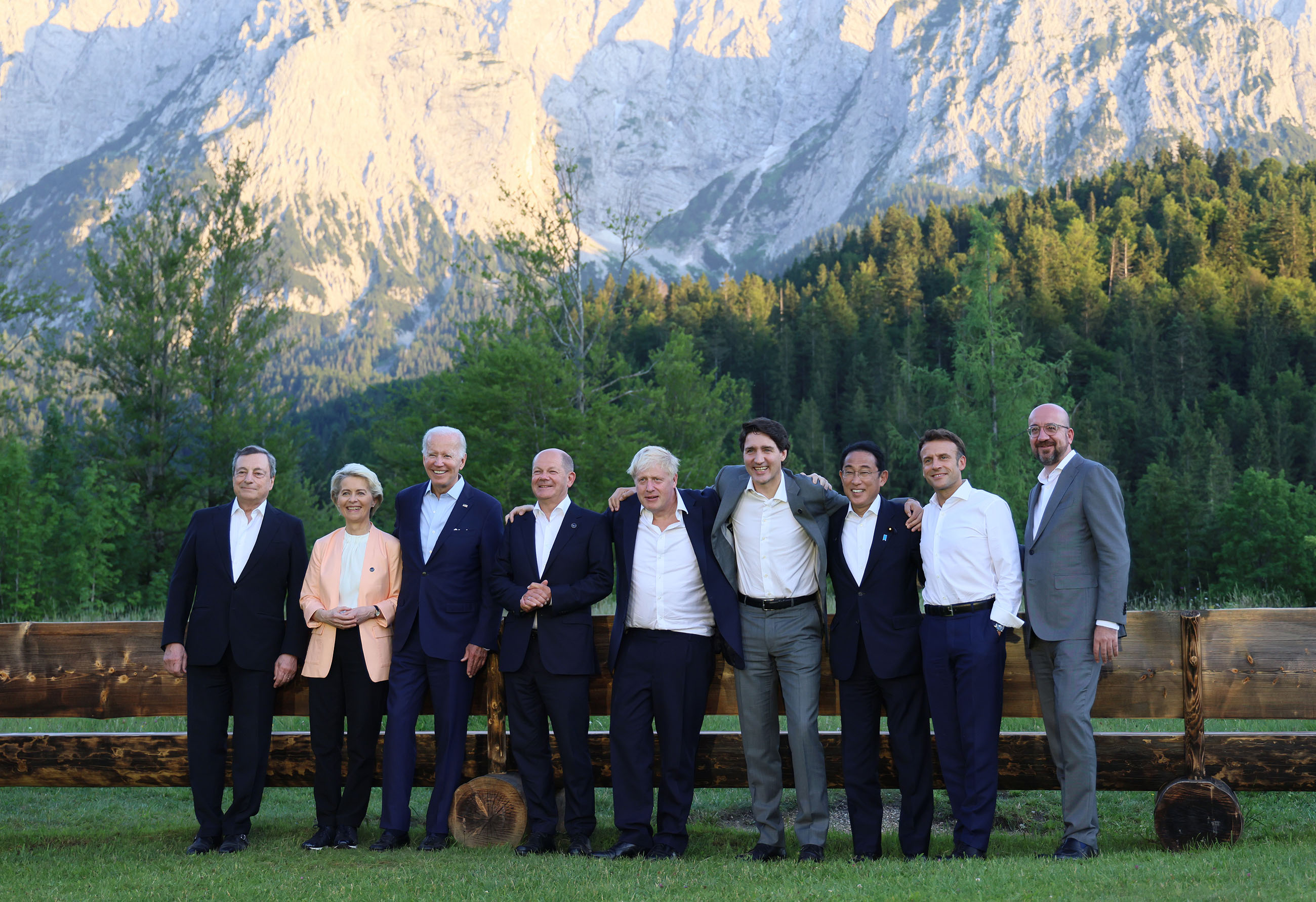 七国集团(G7)埃尔茂峰会及与各国的首脑会谈 -第1天-
