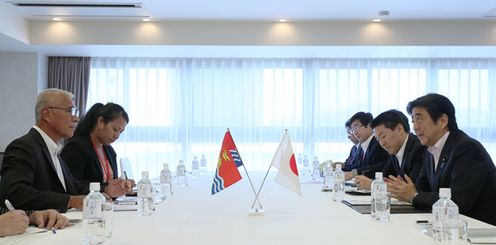 安倍总理出席了第7届太平洋岛国峰会。