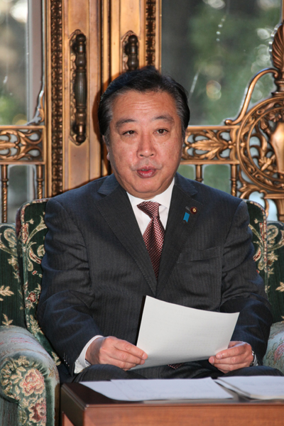 野田总理在国会内召开了有关推进灾害废弃物处理的相关阁僚会议，并作了致辞。