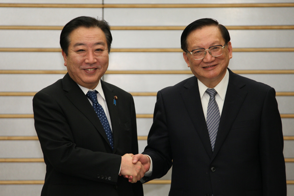 野田总理在总理大臣官邸接受了唐家璇中日友好协会会长的拜会。