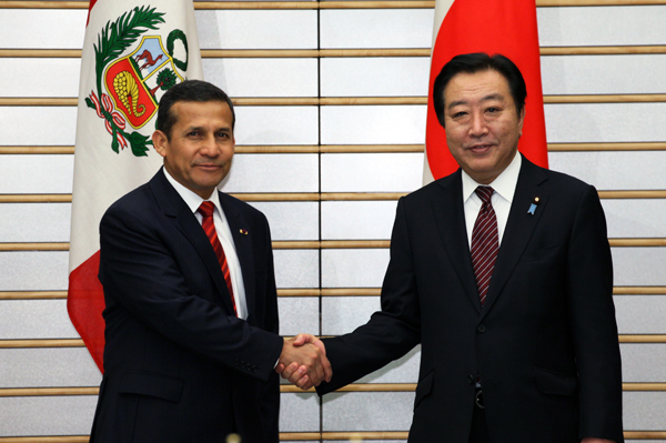 野田总理在总理大臣官邸与秘鲁共和国奥良塔•乌马拉•塔索总统进行了会谈。