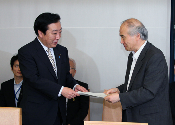 野田总理出席了在总理大臣官邸召开的第4次国家战略会议新领域分科会。