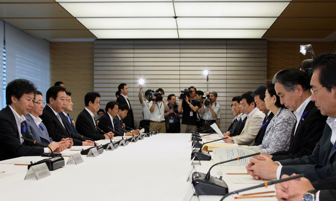 野田总理在总理大臣官邸召开了第6次行政改革实行本部会议。