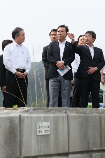 野田总理访问了岩手县。