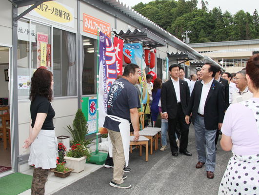 野田总理访问了岩手县。