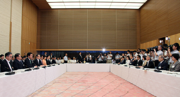 野田总理出席了在总理大臣官邸召开的第13次防灾对策推进研讨会议。