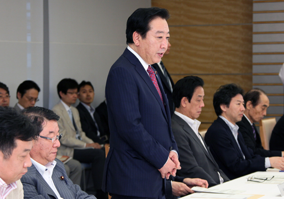 野田总理出席了在总理大臣官邸召开的中央政府与联合会长会谈。