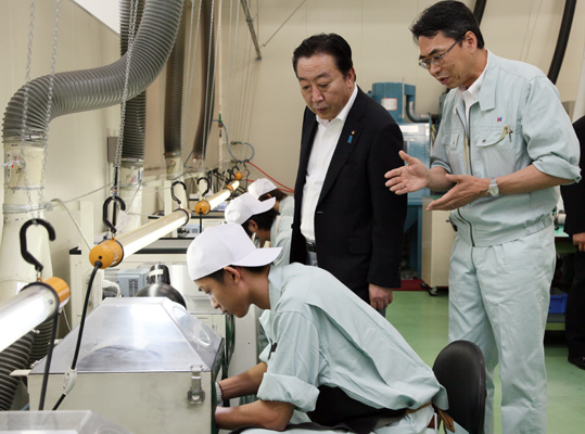 野田总理视察了冈山县及广岛县。