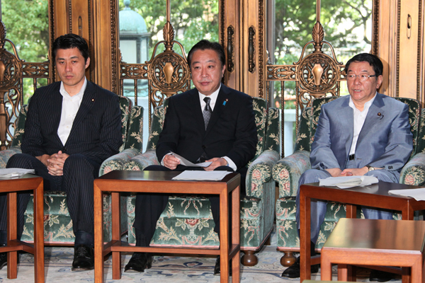 野田总理在国会内召开了有关推进灾害废弃物处理的相关阁僚会议。