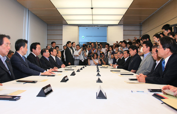 野田总理在总理大臣官邸召开了有关尖阁诸岛非法登陆事例的相关阁僚会议。