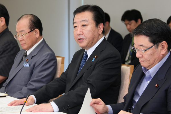 野田总理在总理大臣官邸出席了第1次邮政后续会议。