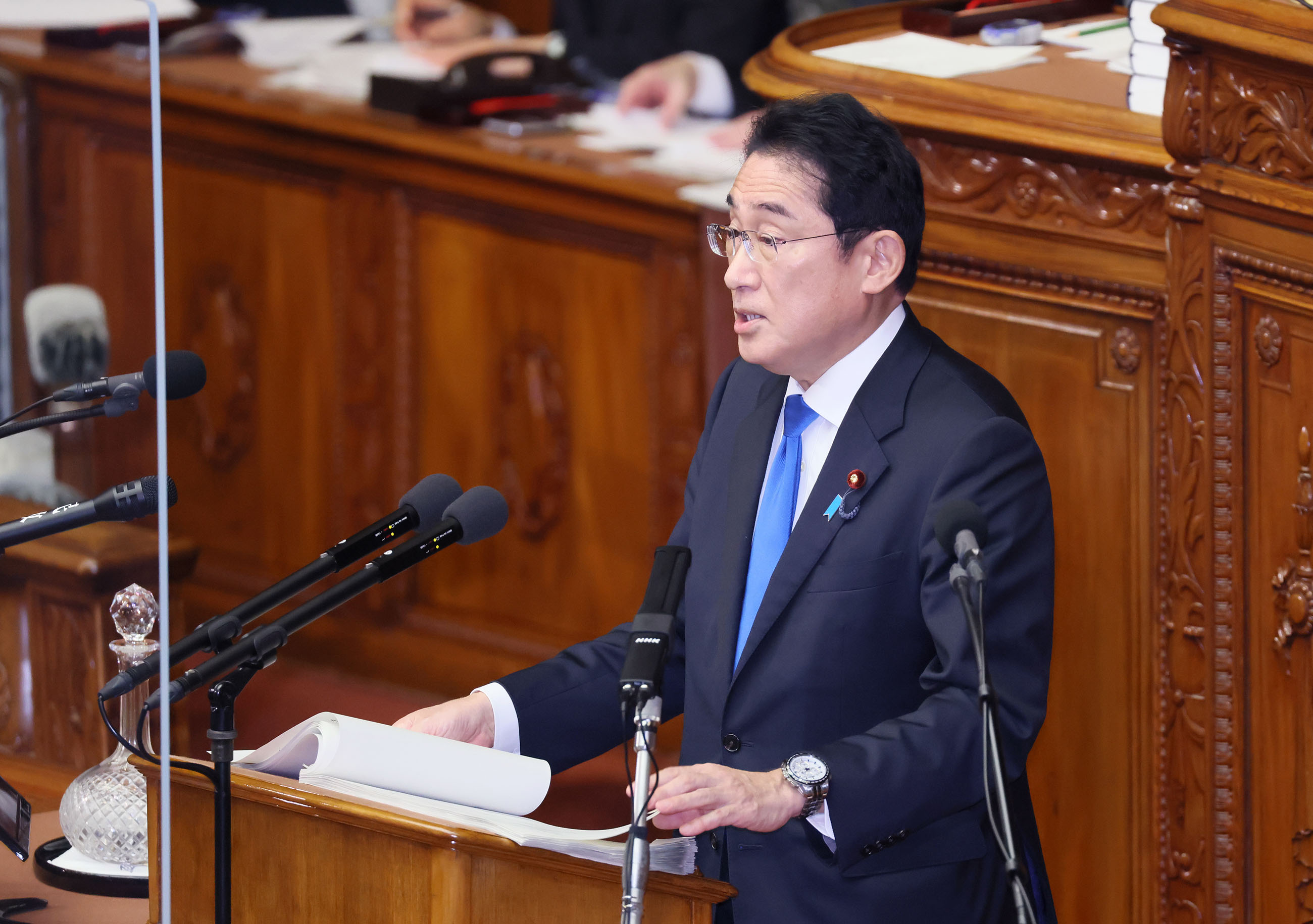 衆議院本会議で施政方針演説を行う岸田総理１