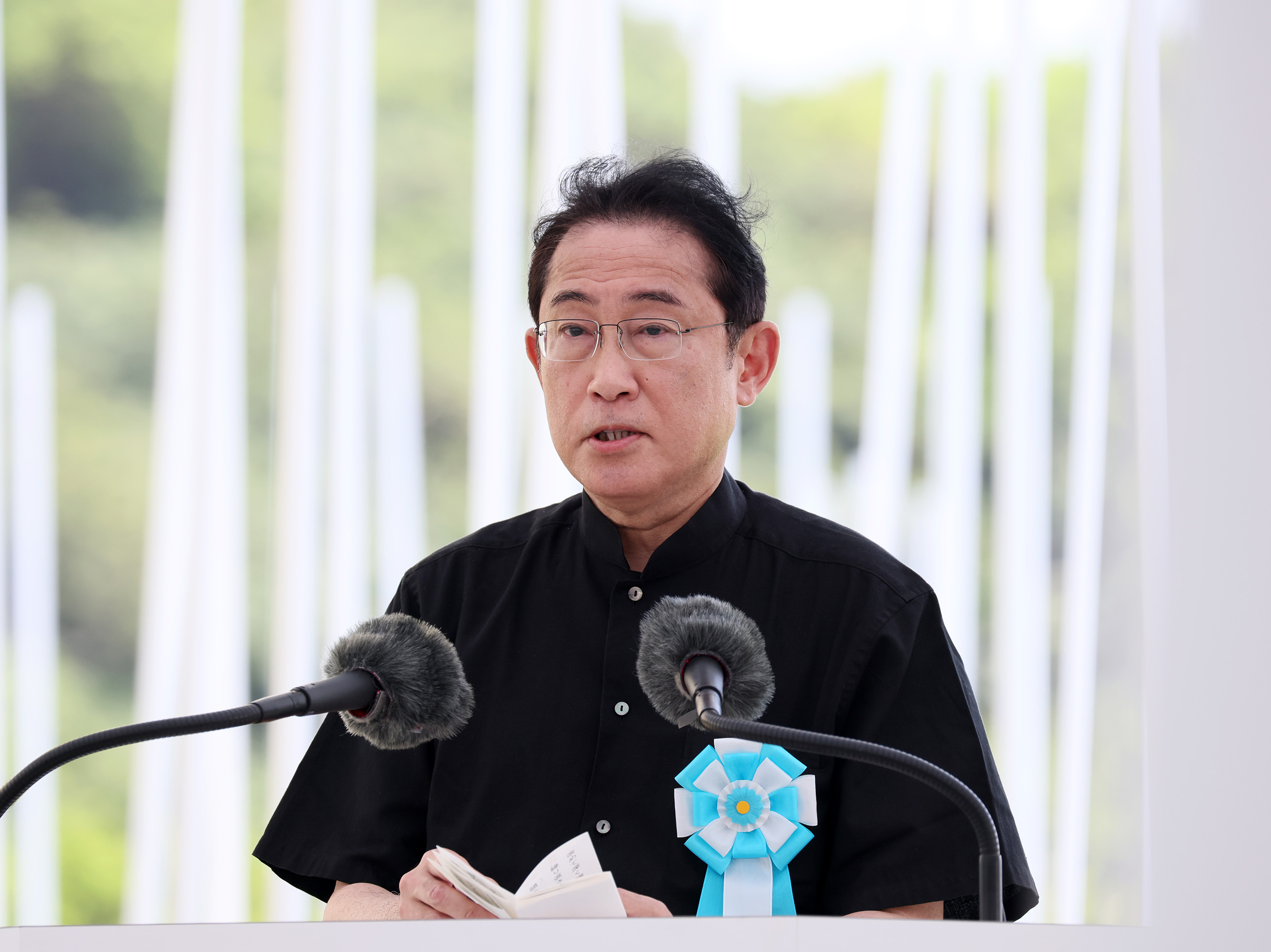 沖縄全戦没者追悼式で挨拶する岸田総理３