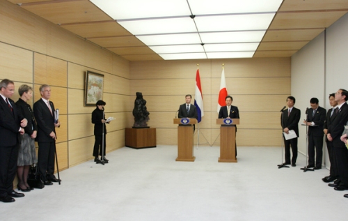 日本・オランダ王国首脳共同記者発表の写真
