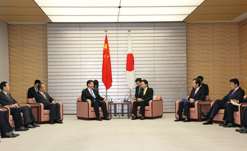 習近平中国国家副主席と会見する鳩山総理の写真２