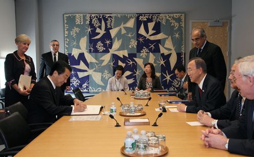 潘基文国連事務総長との会談の写真