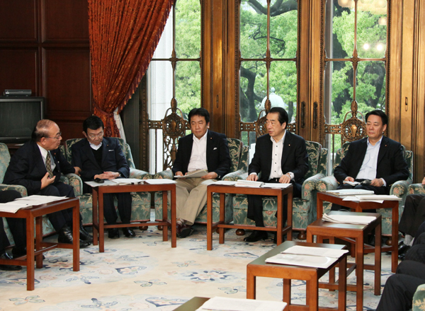 犯罪対策閣僚会議であいさつする菅総理の写真３