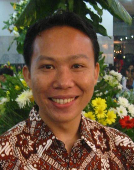 �O�i�����E�U�b�L�iGunawan Zakki�j
