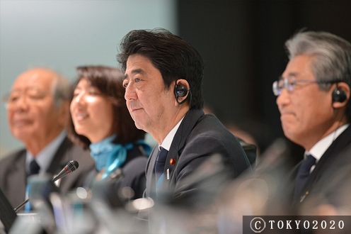 安倍总理出席了在东京都内举办的IOC评估团的正式欢迎仪式并做了致词。