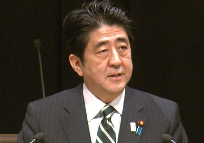 安倍总理出席了在东京都内举行的全国市议会议长会定期总会。