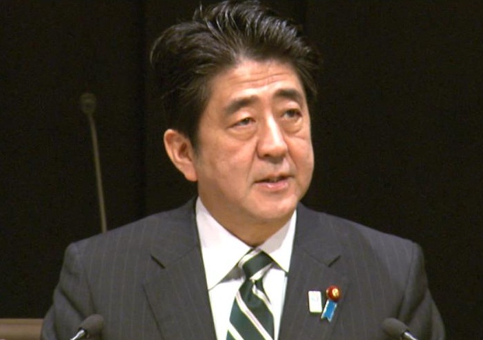 安倍总理出席了在东京都内举行的全国市议会议长会定期总会。