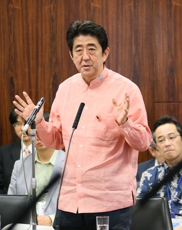 安倍总理出席了参议院经济产业委员会。