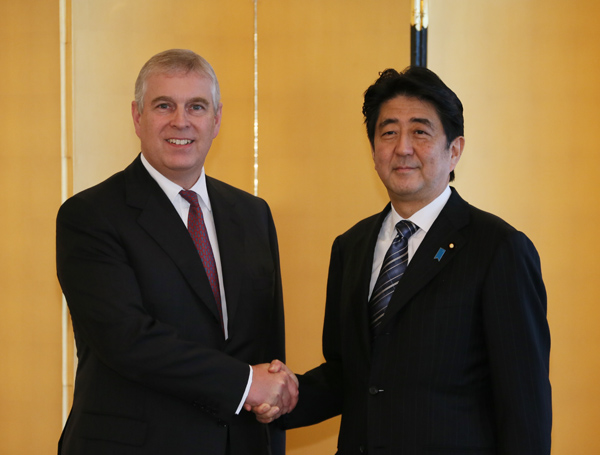安倍总理出席了在东京都内举行的“日英安全保障合作会议”，并发表了基调演讲。