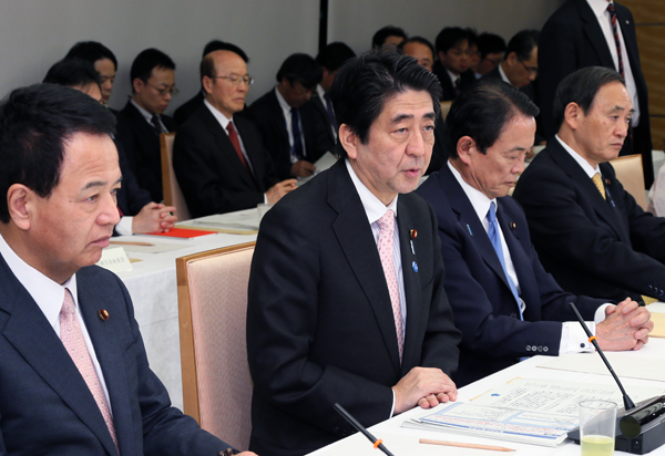 安倍总理在总理大臣官邸召开了第四次国家战略特别区域咨询会议。