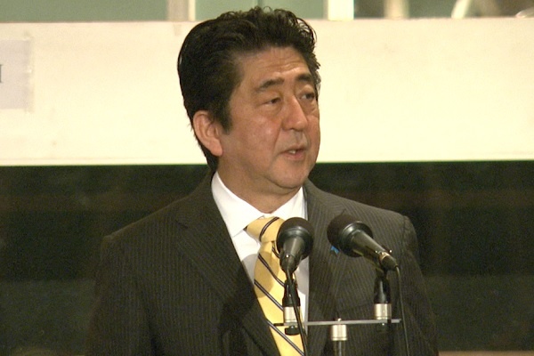 安倍总理出席了在东京都内举行的世界医师会东京理事会。