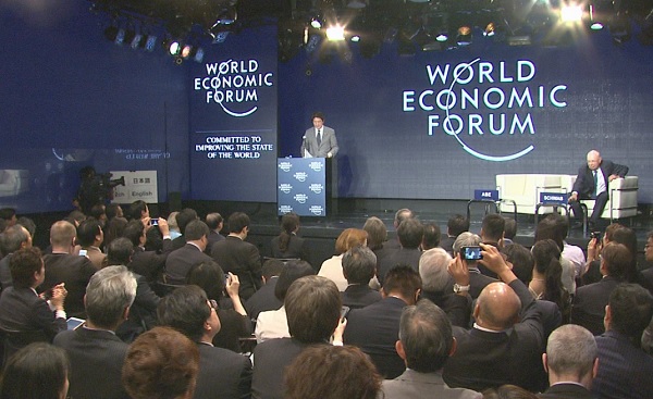 安倍总理出席了在东京都内举行的“世界经济论坛 2014 JAPAN MEETING（日本会议）”,并发表了演讲。