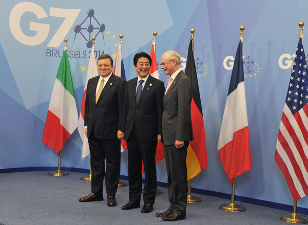 安倍总理为出席七国集团(G7)布鲁塞尔峰会访问了比利时。