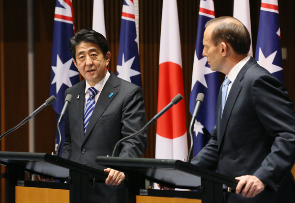 安倍总理访问了澳大利亚联邦。