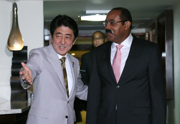 安倍总理访问了特立尼达和多巴哥共和国。