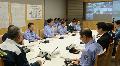 安倍总理在总理大臣官邸进行了2014年度原子能综合防灾训练。