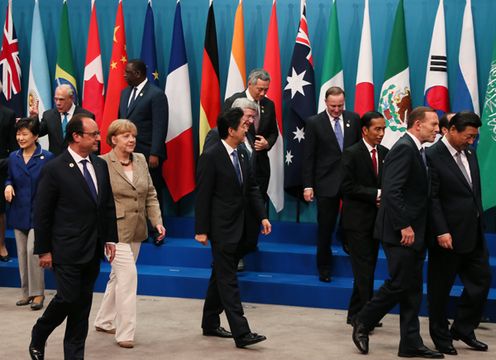 安倍总理出席G20布里斯班峰会。
