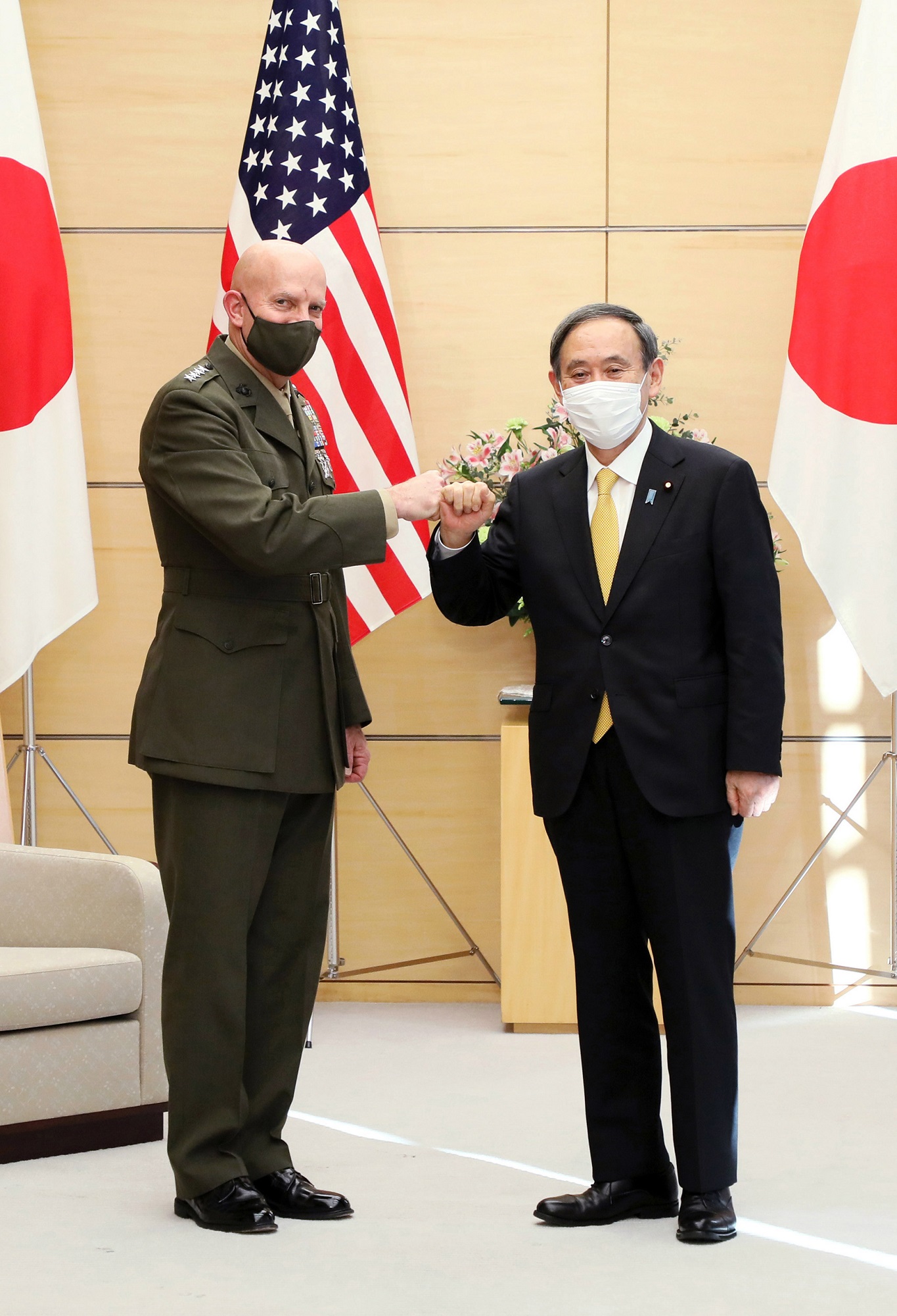 会见美利坚合众国海军陆战队司令大卫·伯格