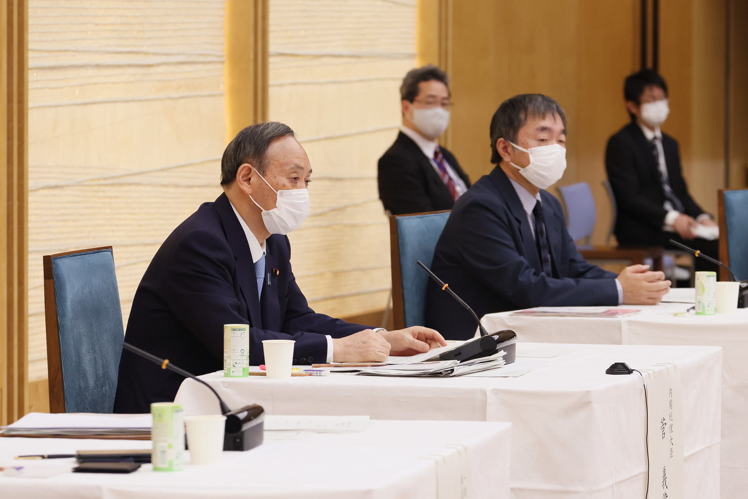 为防止孤独与孤立，体察不安、相互联系的紧急论坛