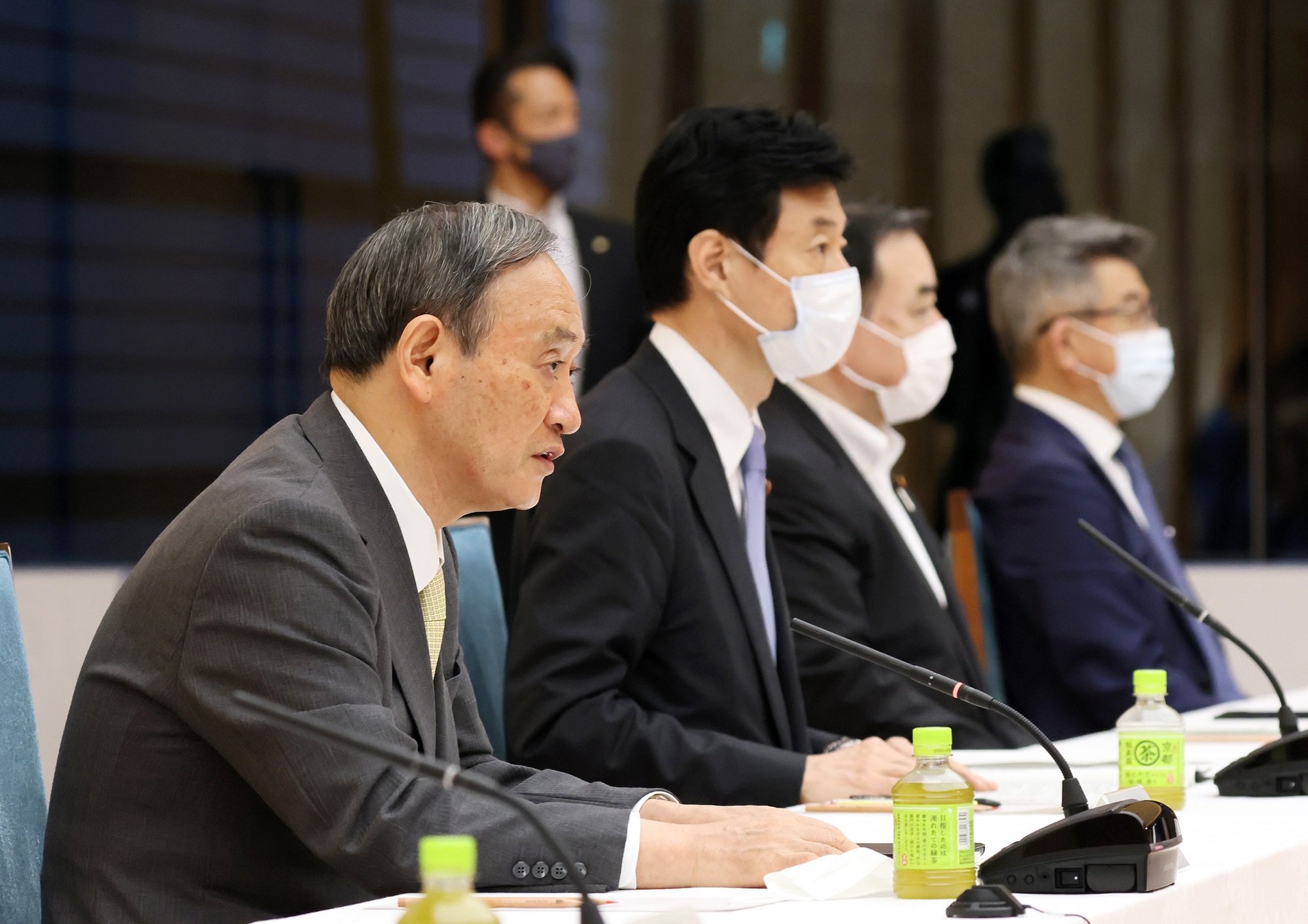 经济财政咨询会议与成长战略会议联合会议