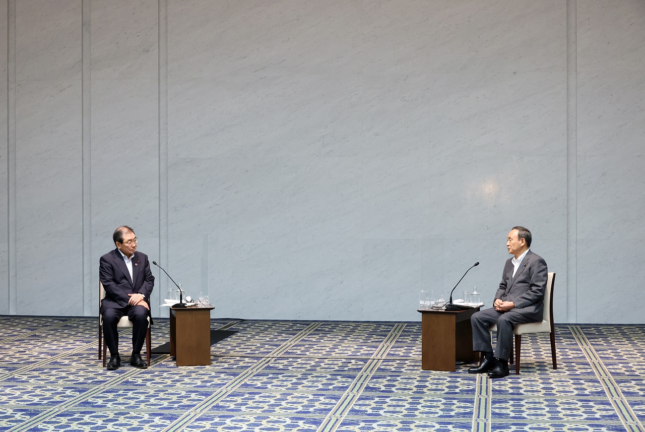 与日本经济团体联合会会长十仓的会谈