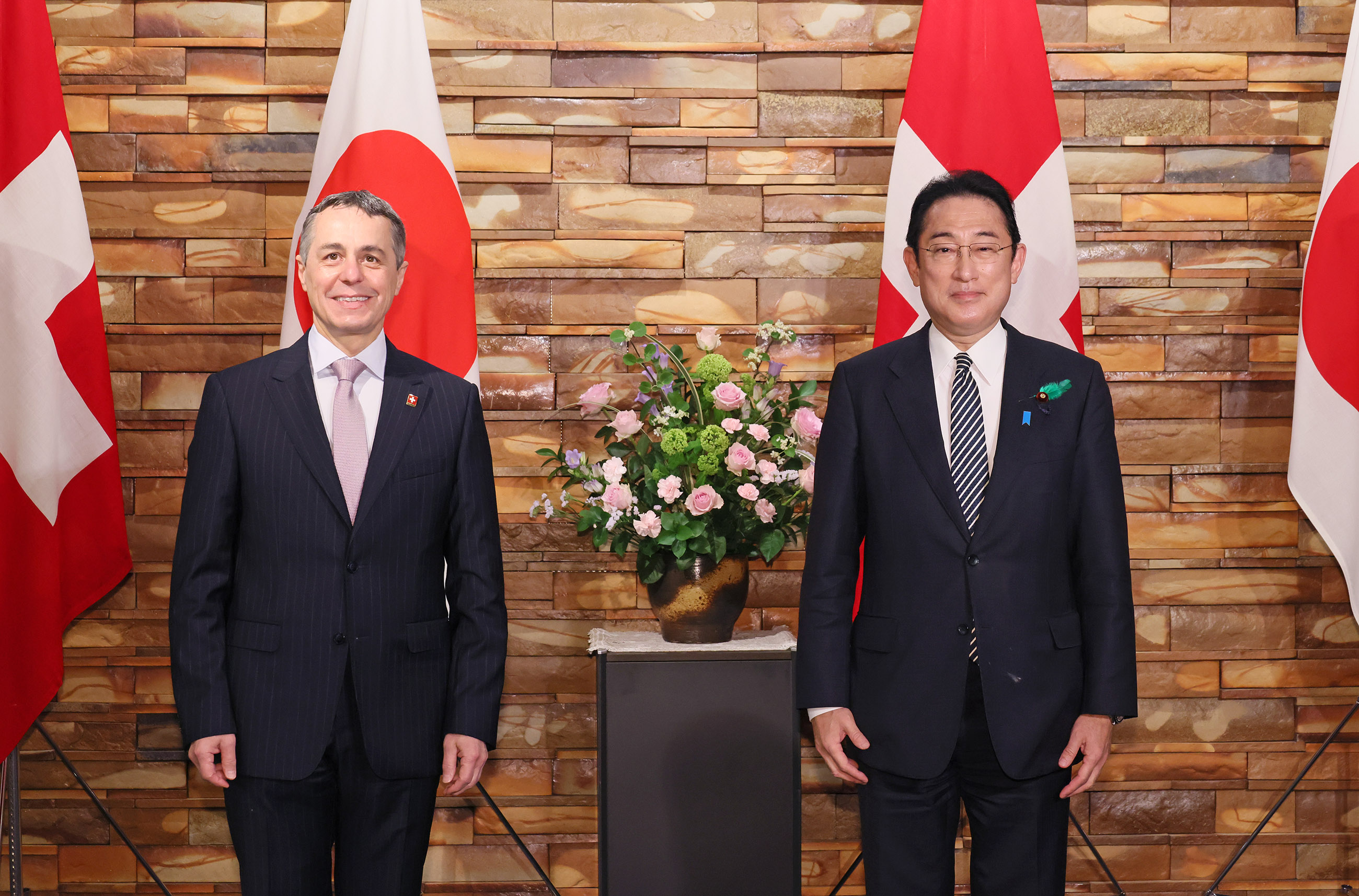 日本瑞士首脑会谈
